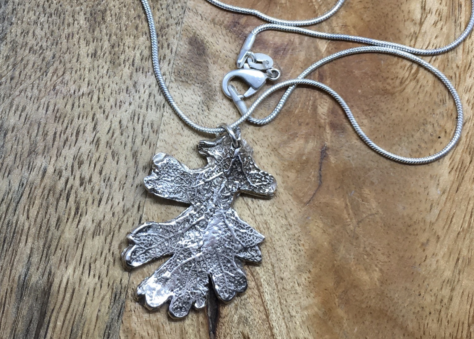 How To Make A Silver Clay Leaf Pendant 